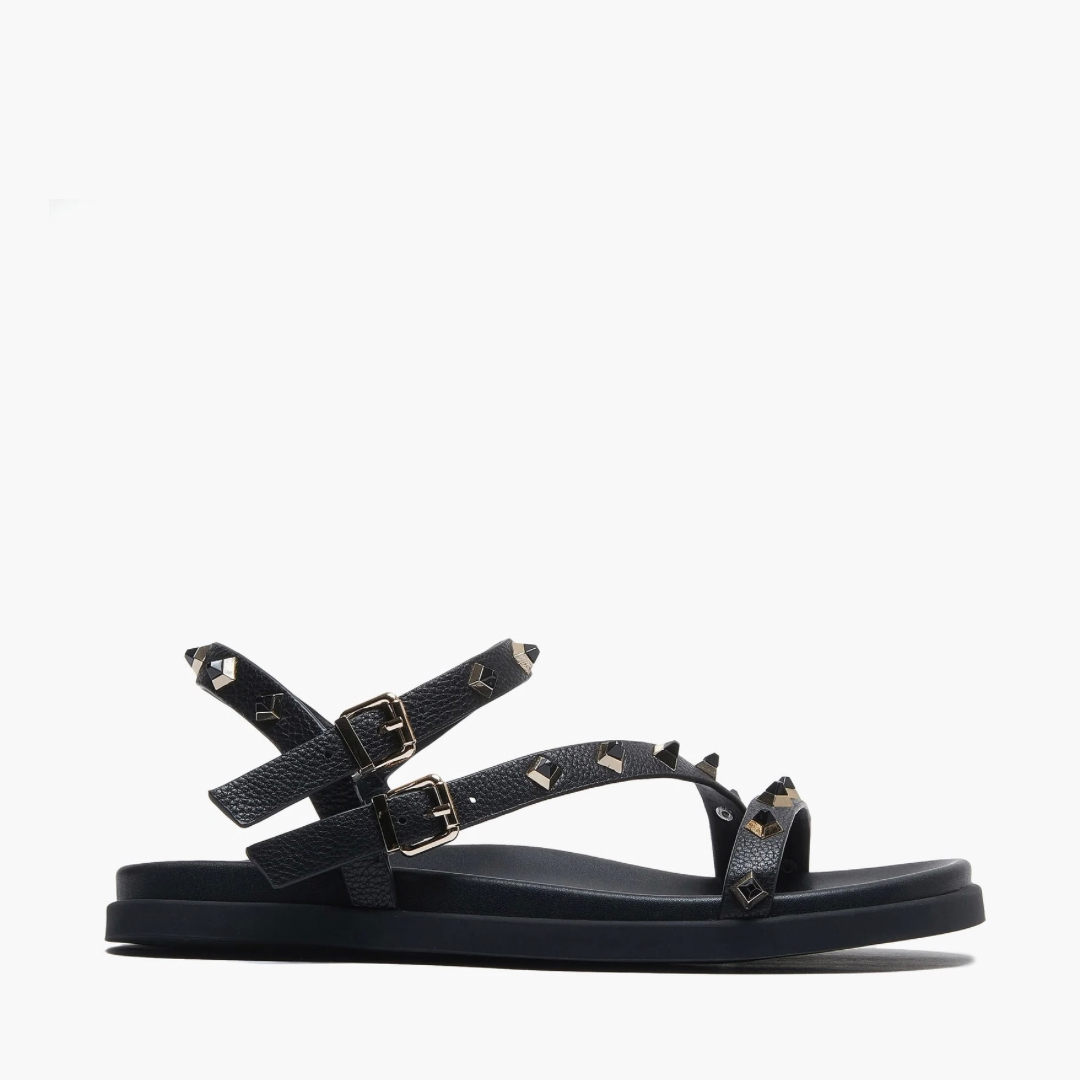 EMANUELLE VEE Sandals
