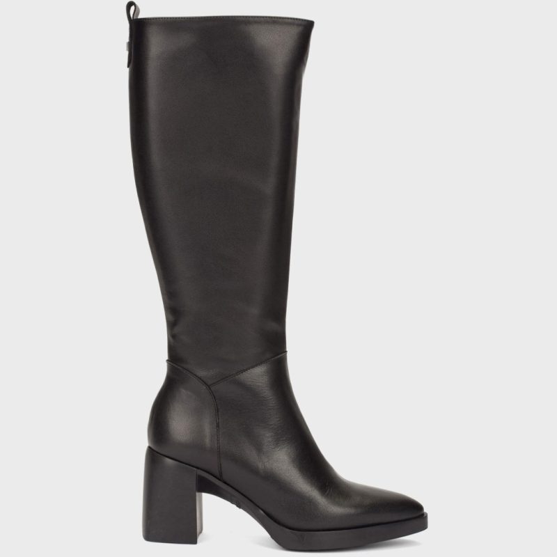 Black Boots WONDERS